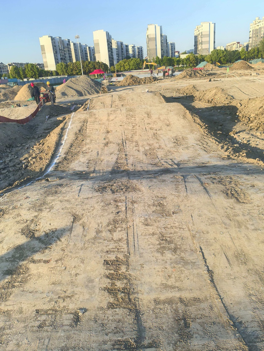 無標題1.jpg
